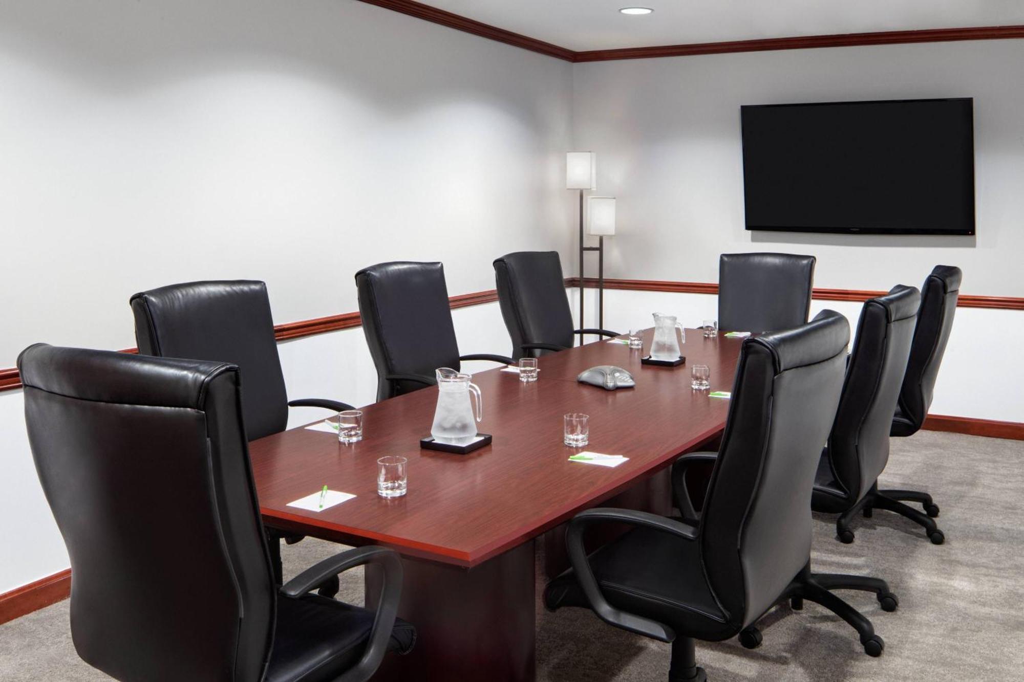 Courtyard By Marriott Stamford Downtown Hotel Екстериор снимка